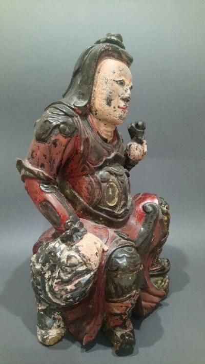 Vietnam, 19e siècle, Guerrier en bois laqué polychrome 2