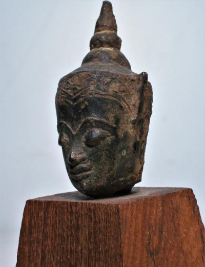 Tête de Bouddha royal en bronze, royaume du Siam 2