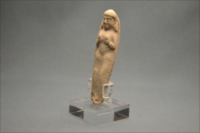 Statuette d’Ishtar en terre cuite, Mésopotamie, Empire assyrien 2000 - 1000 av JC 2