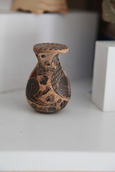 Grèce Antique : Aryballe Corinthien 2