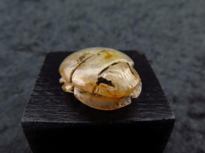 Ancient Egyptian calcite scarab amulet 2