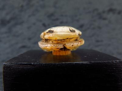 Ancient Egyptian calcite scarab amulet 2