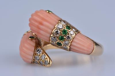 Bague précieuse 