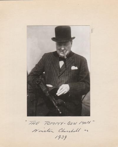 Winston CHURCHILL Photo originale Bulldog Tommy Churchill 1940 2