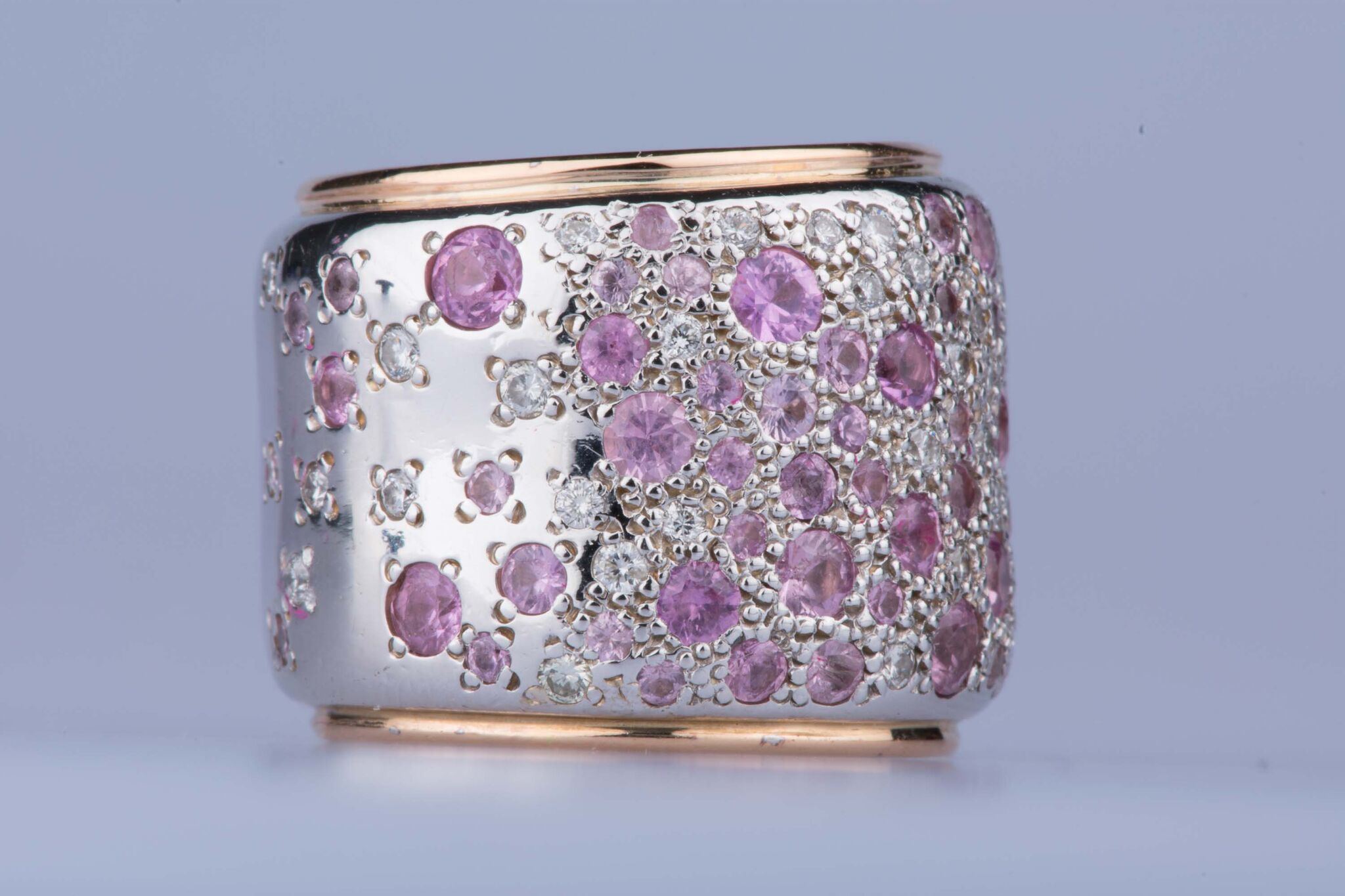 Bague Pomellato Bandeau Sabbia - Or Rose Et Diamants - Bijou De Créateur - Occasion