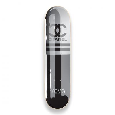 Denial skateboard  CHANEL  _2018 limitée à 50 exemplaires _ certificat d’authenticité 2