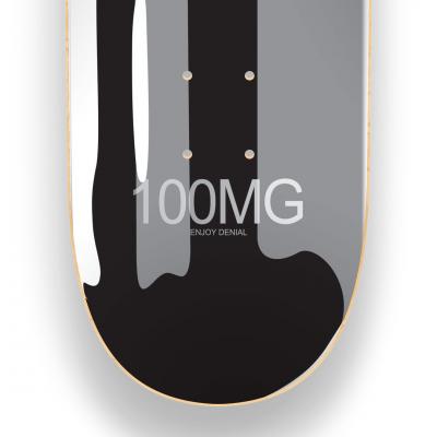 Denial skateboard  CHANEL  _2018 limitée à 50 exemplaires _ certificat d’authenticité 2