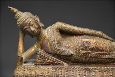 Thaïlande, XIXème siècle, Bouddha en bronze dans l’attitude du Parinirvana 2