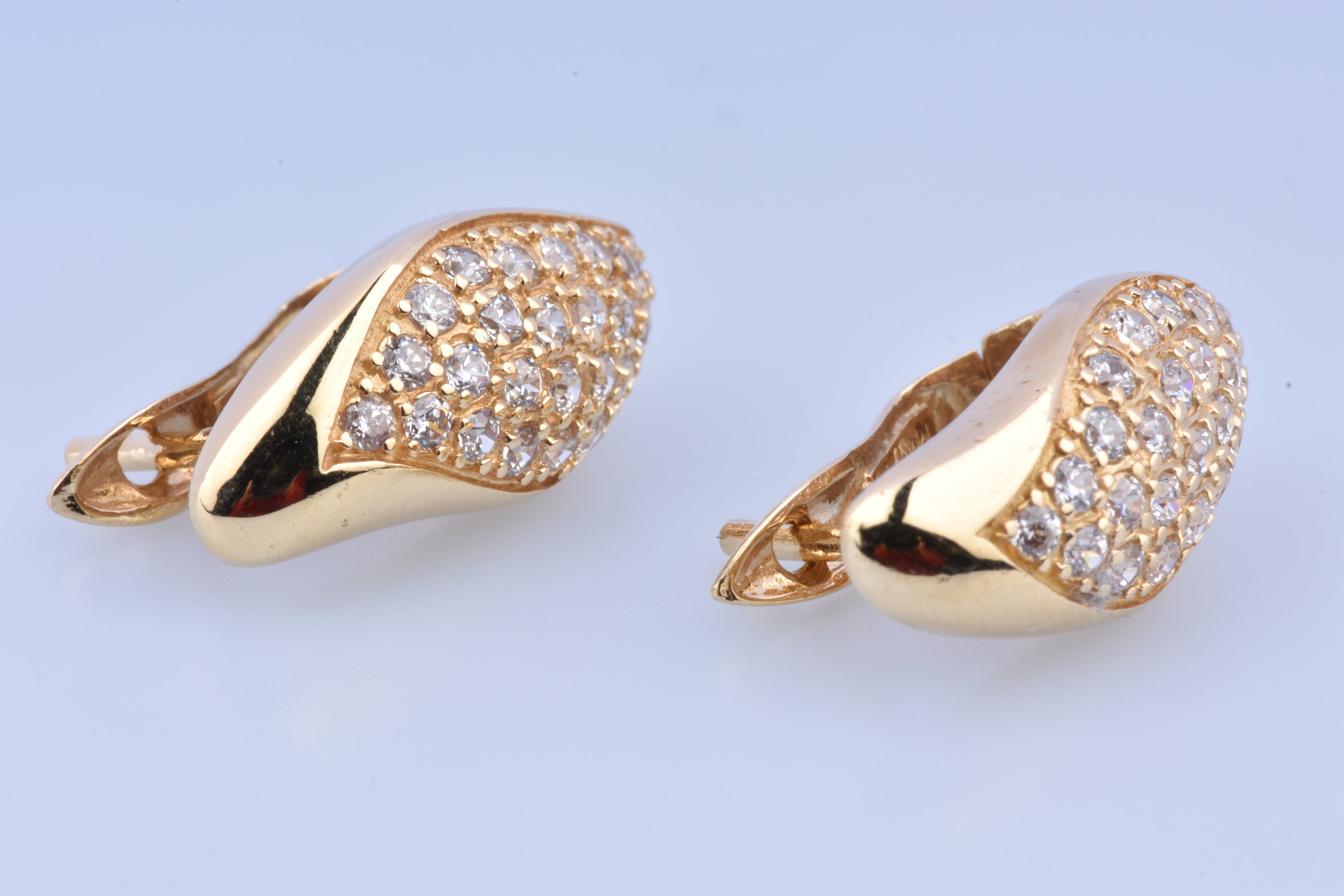 Backs D'oreille Sécurisés En Or 18 Carats Pour Les Goujons Les