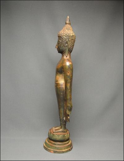 Laos, Fin XIXème - début XXème siècle, Important Bouddha en bronze en position Mettakaruna Mudra 2