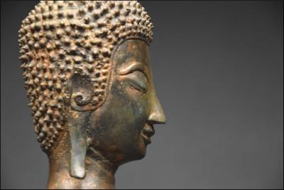 Laos, Fin XIXème - début XXème siècle, Important Bouddha en bronze en position Mettakaruna Mudra 2