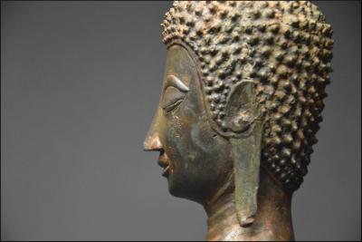 Laos, Fin XIXème - début XXème siècle, Important Bouddha en bronze en position Mettakaruna Mudra 2