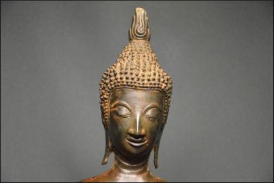 Laos, Fin XIXème - début XXème siècle, Important Bouddha en bronze en position Mettakaruna Mudra 2