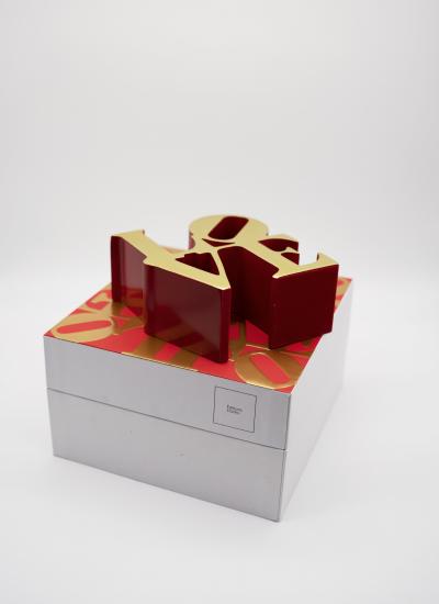 Robert INDIANA (after) - Love Red Gold, 2018 - Sculpture 2