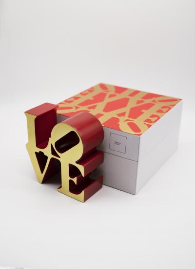 Robert INDIANA (d’après) - Love Red Gold, 2018 - Sculpture 2
