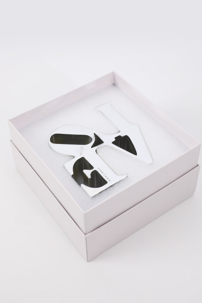 Robert INDIANA (d’après) - Love Silver, 2018 - Sculpture 2