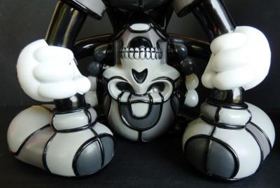 David Flores-Sculpture-Figurine-Résine-Street Art-Pop Art-Urban Street-Mickey 2