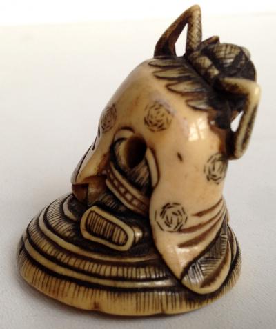 Netsuke en corne de cerf, Japon, Epoque EDO (1603-1868) 2