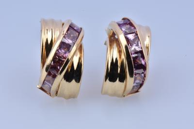 Boucles d’oreilles en or oxydes zirconium mauves 2