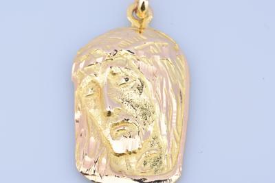 Magnifique pendentif visage du christ en or jaune 18 ct (750 millièmes). 2