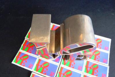 Robert Indiana - Love Chrome ( First Edition 1970 )  + Timbres USA Postal ( 1970 ) 2