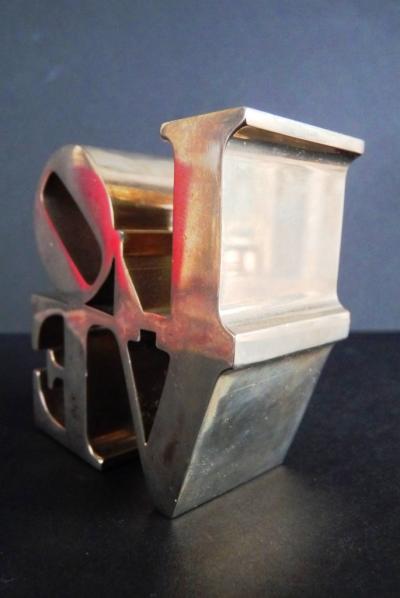 Robert Indiana - Love Chrome ( First Edition 1970 )  + Timbres USA Postal ( 1970 ) 2