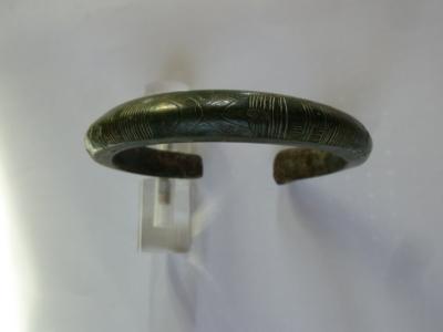 Bracelet Bronze du VIIIe siècle avant j-c 2