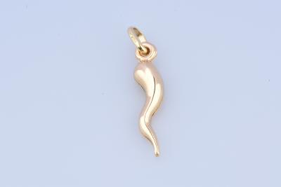 Magnifique pendentif corne d’abondance en or jaune 18 carats 2