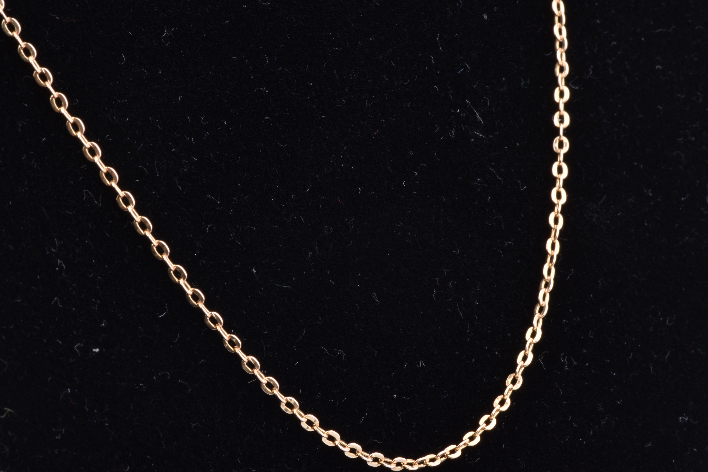 Collier Long En Or Massif 18 Carats - Occasion, Or Jaune, Pièce Intemporelle Et Précieuse