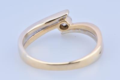 Bague  solitaire en or jaune 18 carats (750 millièmes) 2