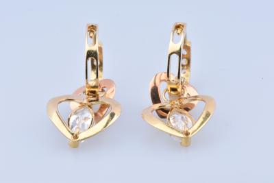 Boucles d’oreille créoles en or jaune 18 carats 2