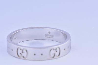 Bague Gucci Icon en or blanc 18 carats 2