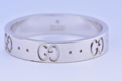 Bague Gucci Icon en or blanc 18 carats 2