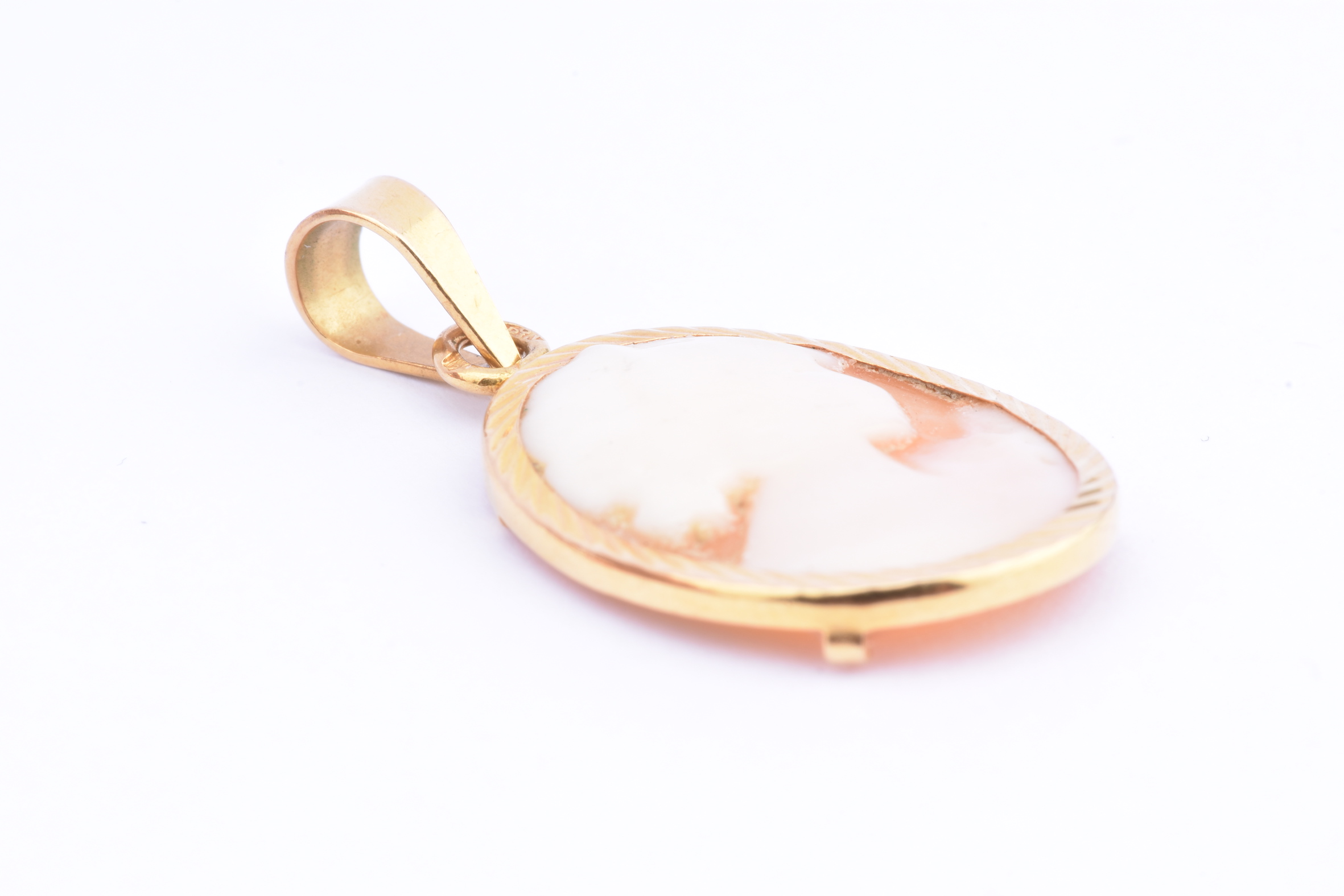 Pendentif Visage De Lune En Or Jaune 18 Carats (750/1000) - 2,37 Grammes, Occasion