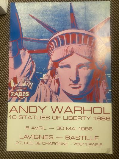 Andy Warhol - 10 statues of Liberty, 1986, Affiche signée à la main 2