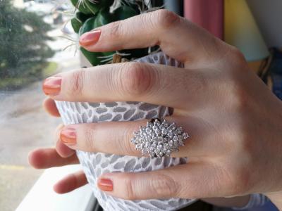 Bague marquise en or gris et diamants 2