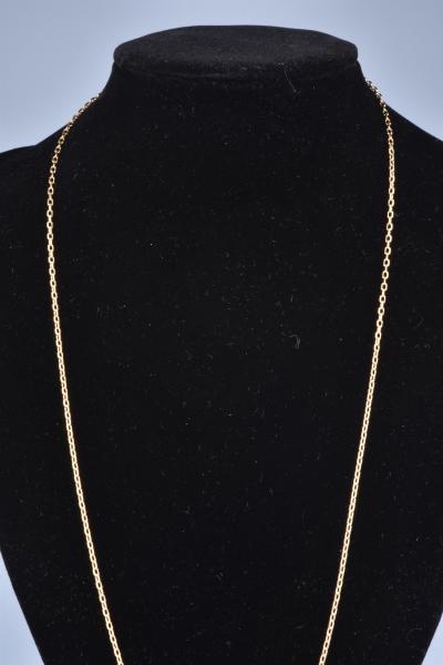 Long collier de 65.5 cm en or 18 carats (750 millièmes) chaine en maille forçat, fermoir bouée. 2