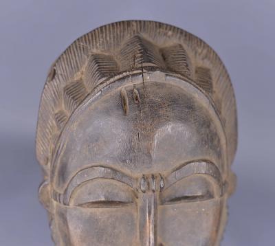 ART PRIMITIF AFRICAIN - masque lune baoulé de Côte d’Ivoire 2