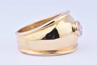 Bague en or 18 carats ornée d’1 oxyde central 2