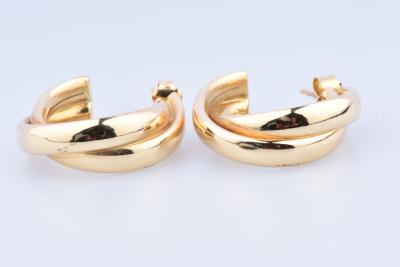 Belles boucles d’oreilles créoles en or 18 carats 2