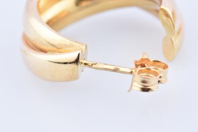 Belles boucles d’oreilles créoles en or 18 carats 2