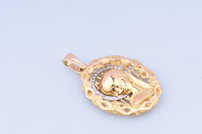 Pendentif religieux vierge filigrane en or 18 carats  jaune et blanc 2