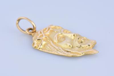 Pendentif Visage de Christ en or jaune 18 carats 2