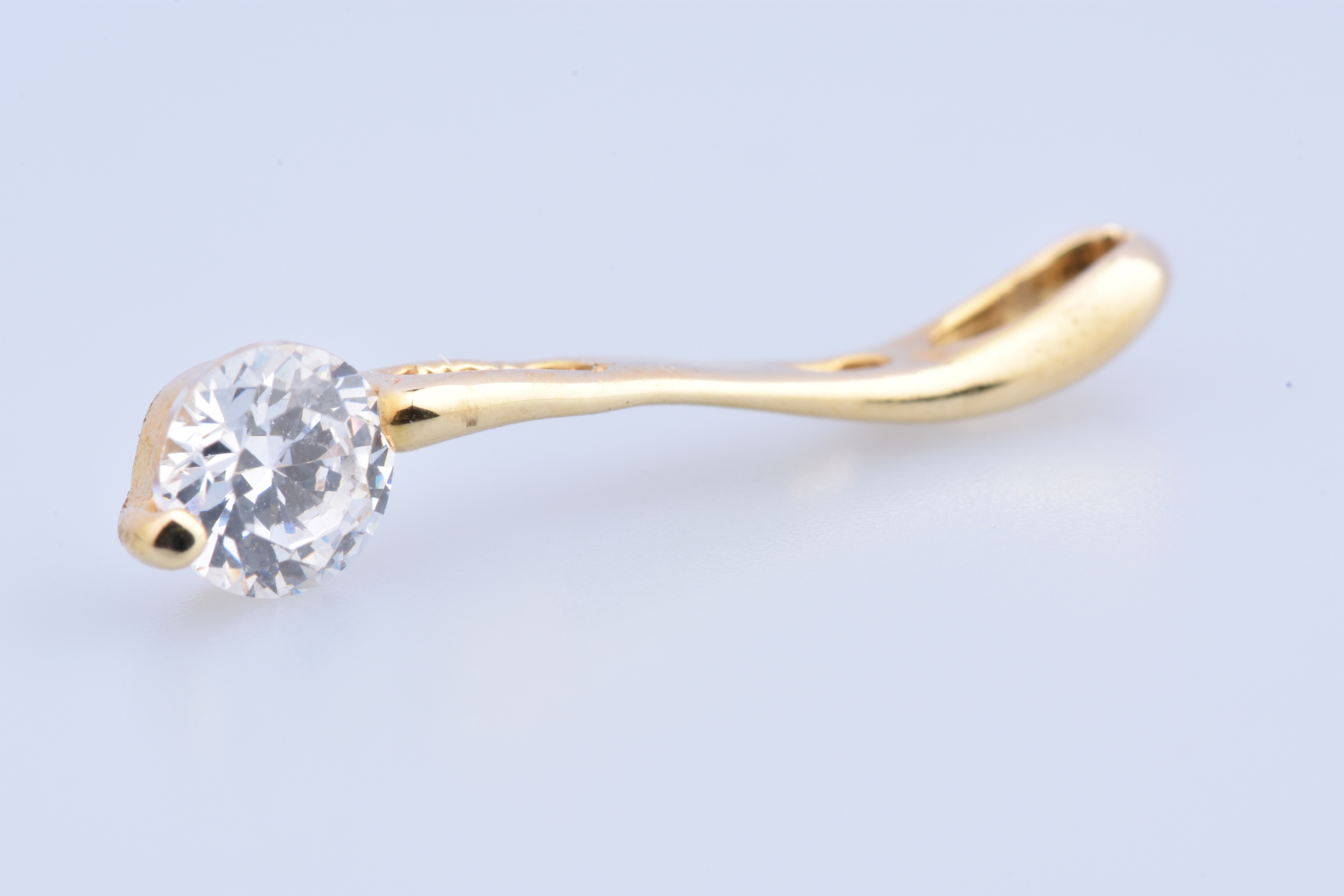 Pendentif En Or 18 Carats Avec Oxyde Et Diamant - Occasion, Détails à Voir