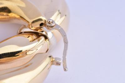 Boucles d’oreilles créoles en or 18 carats 2