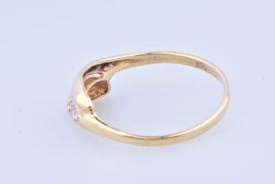 Belle bague serpent en or jaune 18 carat (750 millième) ornée de 6 oxydes de Zirconium 2