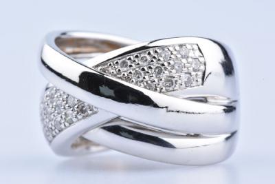 Guy Laroche - Bague en or blanc 2