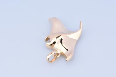 Précieux pendentif raie des mer en or 18 carat (750 millièmes) 2