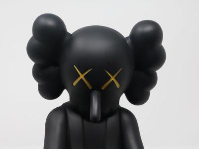 KAWS - Petit Mensonge (Noir) 2