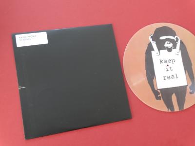 Banksy (d’après) -  Keep it Real, 2008, Vinyle 2